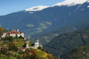 kulturwanderung-von-klausen-ueber-saeben-nach-brixen